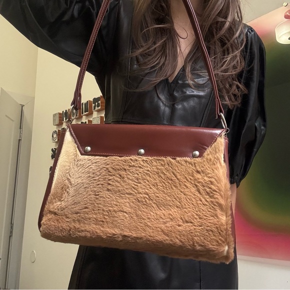 Vintage Leather & Fur Bag - Picture 2 of 4